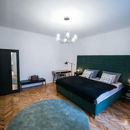 City Apartments Green Oasis ซาเกร็บ ภายนอก รูปภาพ